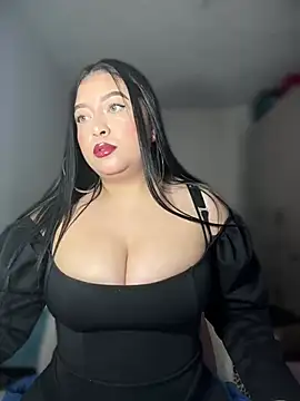 cami ortiz   online show from January 1, 2025, 3:13 am