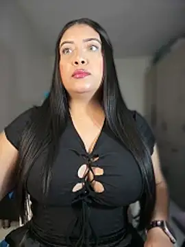 cami ortiz   online show from December 19, 2025, 4:41 am