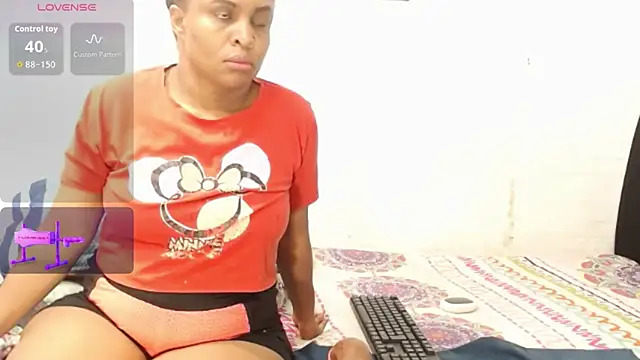 Snapshot of Kattara_Becky_ chatting on July 6, 2026, 1:46 am Kattara Becky online show from July 6, 2026, 1:46 am