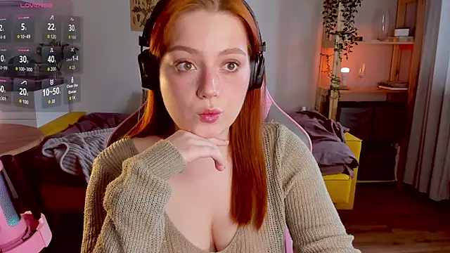 Sofy Benson online show from October 3, 2025, 12:13 pm