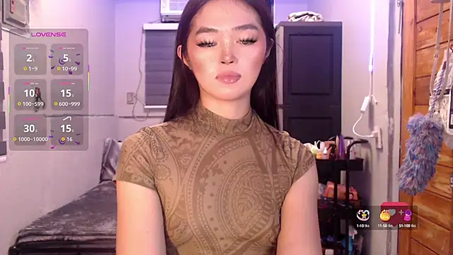 Itsme claire online show from October 14, 2025, 3:18 am