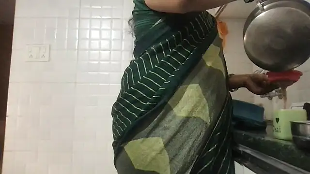 Riyasingh9 online show from February 26, 2025, 3:21 am