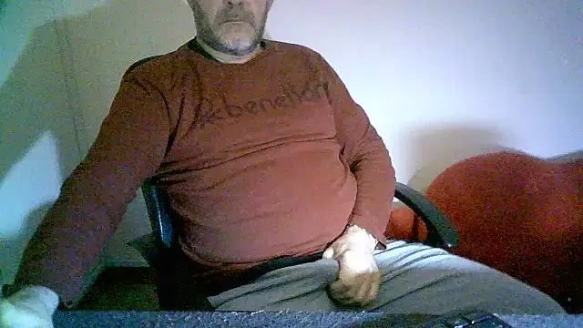 Snapshot of Greek_Passion chatting on December 10, 2024, 6:06 pm Greek Passion online show from December 10, 2024, 6:06 pm