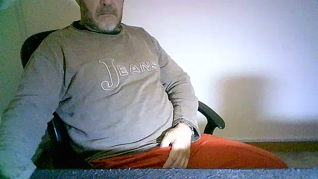 Snapshot of Greek_Passion chatting on December 25, 2024, 1:51 pm Greek Passion online show from December 25, 2024, 1:51 pm