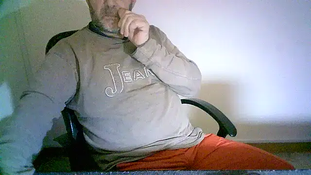 Snapshot of Greek_Passion chatting on December 29, 2024, 5:12 pm Greek Passion online show from December 29, 2024, 5:12 pm