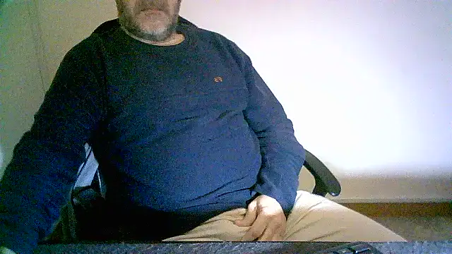 Snapshot of Greek_Passion chatting on January 21, 2025, 7:04 am Greek Passion online show from January 21, 2025, 7:04 am