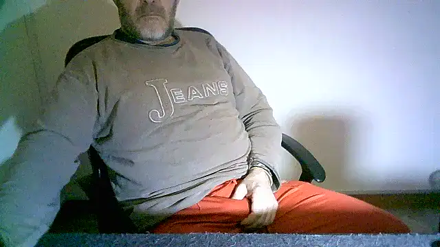 Snapshot of Greek_Passion chatting on February 1, 2025, 4:44 pm Greek Passion online show from February 1, 2025, 4:44 pm