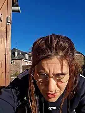 Snapshot of Lina_lou4 chatting on December 26, 2024, 1:21 pm Lina lou4 online show from December 26, 2024, 1:21 pm