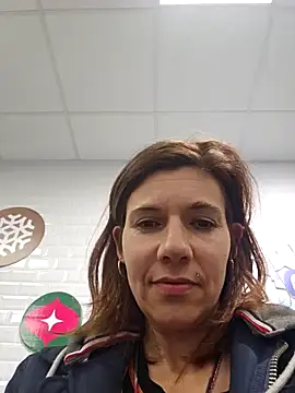 Snapshot of Lina_lou4 chatting on December 27, 2024, 1:28 pm Lina lou4 online show from December 27, 2024, 1:28 pm