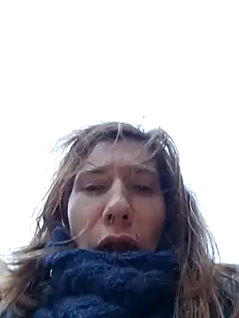 Snapshot of Lina_lou4 chatting on January 9, 2025, 7:52 am Lina lou4 online show from January 9, 2025, 7:52 am
