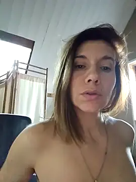 Snapshot of Lina_lou4 chatting on February 4, 2025, 4:29 pm Lina lou4 online show from February 4, 2025, 4:29 pm