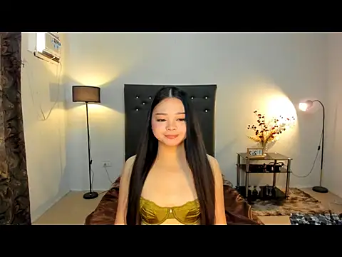 Snapshot of Kendralicious chatting on May 24, 2026, 8:08 am Kendralicious online show from May 24, 2026, 8:08 am