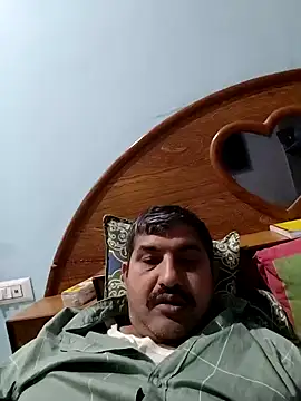 Amandev7 online show from March 22, 2026, 9:13 am