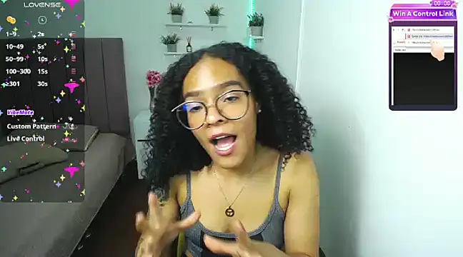 Nina lovee  online show from February 19, 2025, 11:25 pm