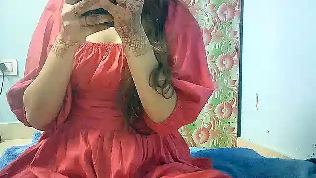 lovelydesi21 online show from January 20, 2025, 1:00 pm