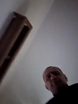 Roman0798 online show from September 29, 2025, 2:22 pm