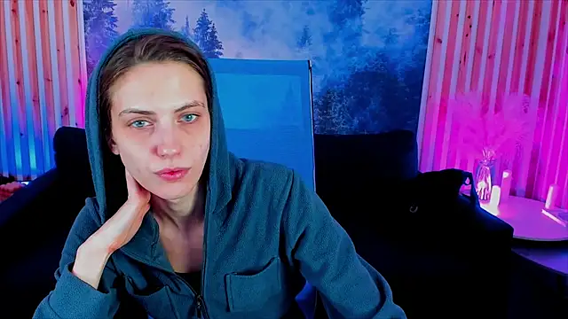 EmilyWilden online show from October 3, 2025, 8:11 am