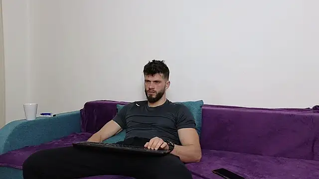 Snapshot of TheTopAlex chatting on March 13, 2025, 4:05 am TheTopAlex online show from March 13, 2025, 4:05 am