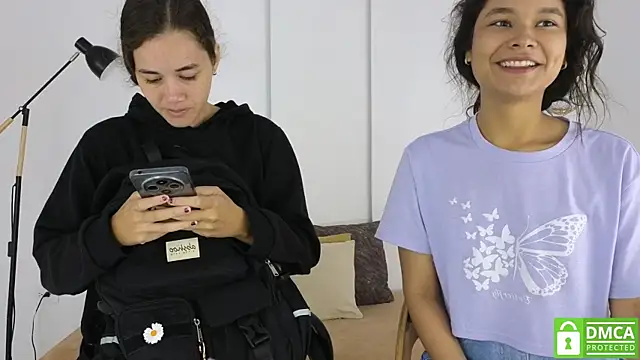 sexychanell 18 online show from December 4, 2025, 1:09 pm