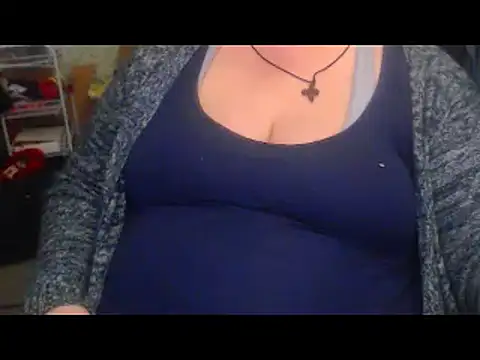 mayasmith online show from March 4, 2025, 7:01 pm