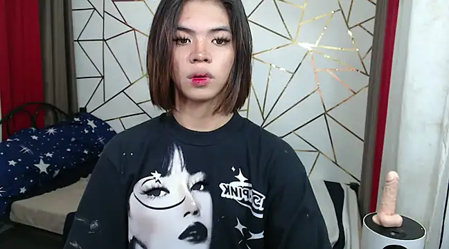 WildTsYhannaUncut online show from January 31, 2025, 11:35 am