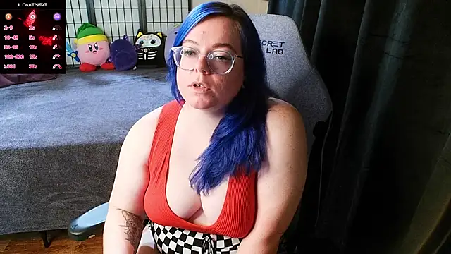 KiraSpitQueen online show from December 13, 2024, 1:59 am