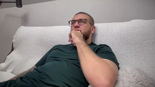 Bear bear  online show from December 7, 2024, 1:07 pm