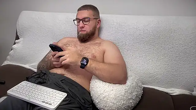 Bear bear  online show from December 20, 2024, 5:47 am