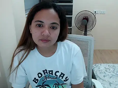 xTheLastVIRGINx online show from March 5, 2026, 3:30 pm