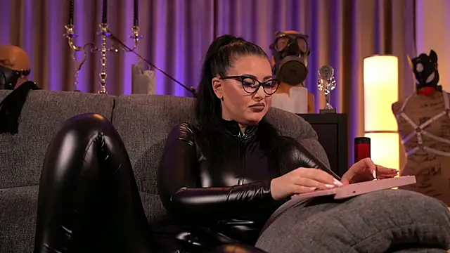 kelly kent online show from December 10, 2024, 12:28 am