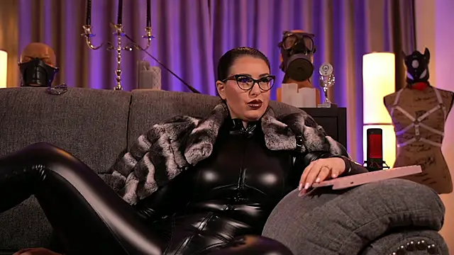 kelly kent online show from January 3, 2025, 9:15 pm