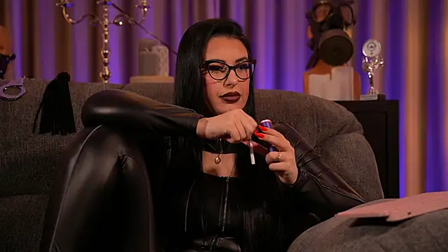 kelly kent online show from February 21, 2025, 1:33 am