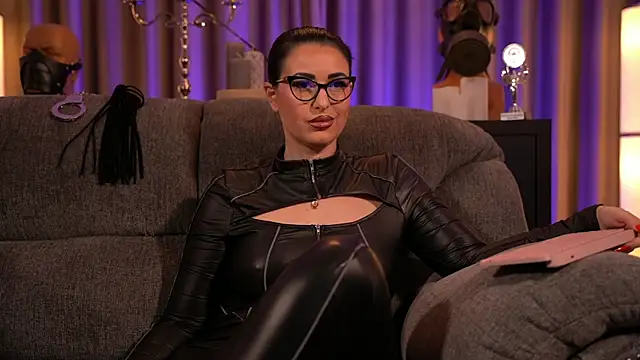 kelly kent online show from March 2, 2025, 3:56 am