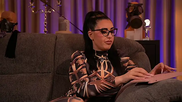 kelly kent online show from March 18, 2025, 10:48 pm