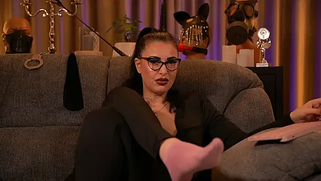 kelly kent online show from October 10, 2025, 9:58 pm