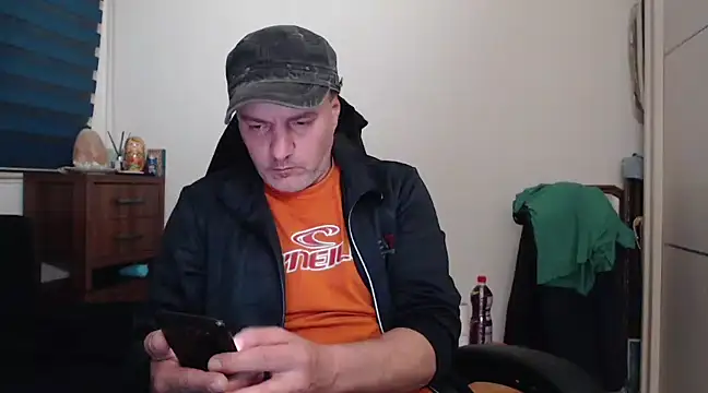 0anal21 online show from March 1, 2025, 6:54 pm