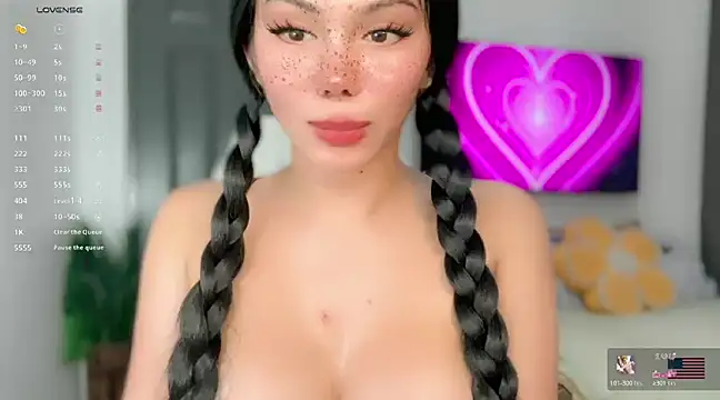 Snapshot of sassy_olivia chatting on February 28, 2025, 5:15 am sassy olivia online show from February 28, 2025, 5:15 am