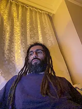 Addicted Avocado online show from December 3, 2025, 3:03 am