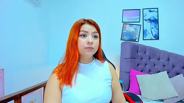 Gretta Queen online show from November 17, 2025, 3:51 pm