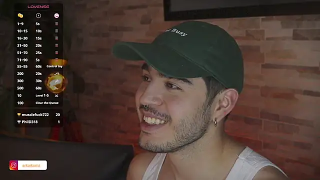 Arkaikomz online show from February 2, 2025, 2:17 am