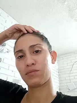 Snapshot of valeriaswang_Lucas chatting on September 12, 2025, 2:33 am valeriaswang Lucas online show from September 12, 2025, 2:33 am
