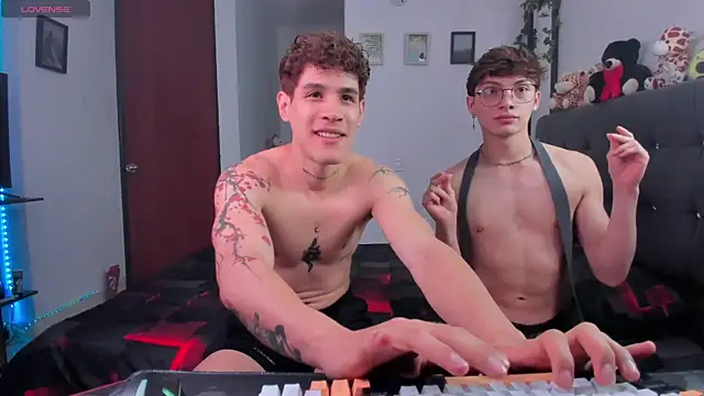 andybxby online show from October 7, 2025, 5:54 pm