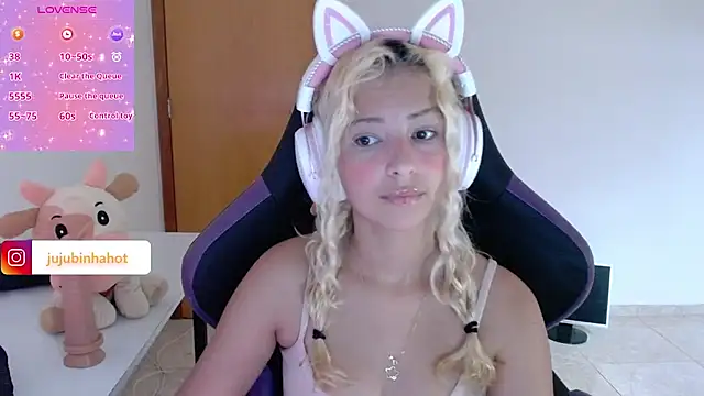 jujubinhahot online show from January 28, 2025, 9:19 am