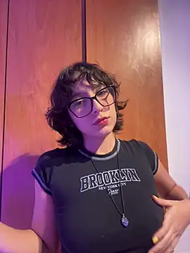 aurora xoxo online show from March 18, 2025, 4:37 am