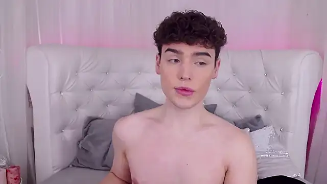 RobbyCharming online show from October 17, 2025, 3:42 am