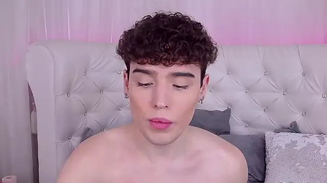 RobbyCharming online show from November 16, 2025, 3:56 am