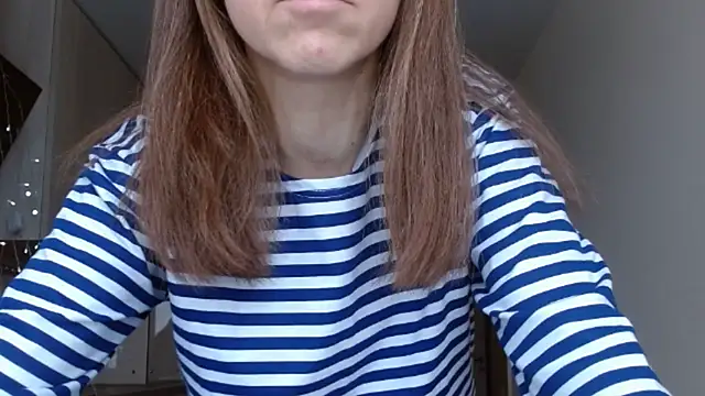 Snapshot of Popppka chatting on January 12, 2025, 11:28 am Popppka online show from January 12, 2025, 11:28 am