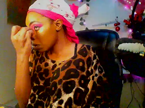 Snapshot of Anaconda2350 chatting on June 20, 2026, 5:27 pm Anaconda2350 online show from June 20, 2026, 5:27 pm