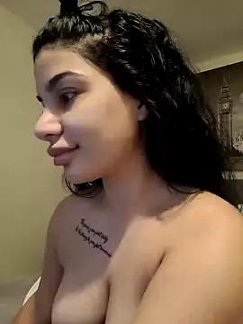 Samira30 online show from December 7, 2024, 8:44 am