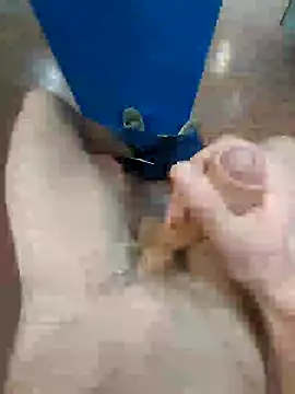 Snapshot of Pascutt chatting on January 3, 2025, 2:08 pm Pascutt online show from January 3, 2025, 2:08 pm